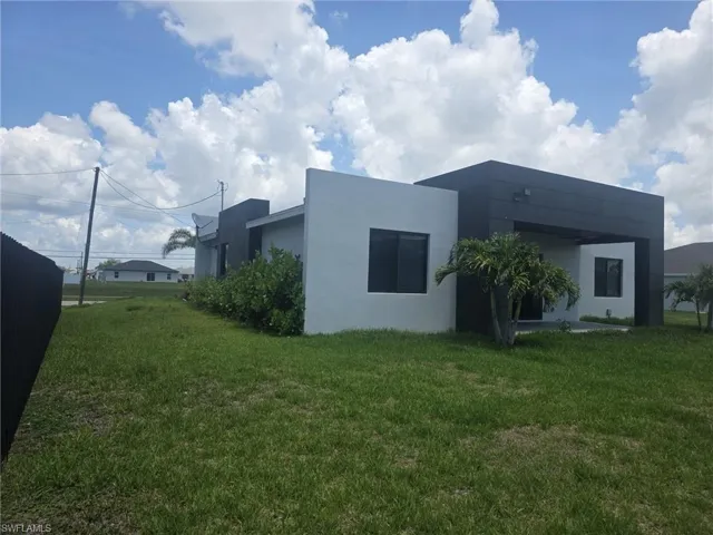 1220 Chiquita Blvd, Cape Coral, Florida 33993