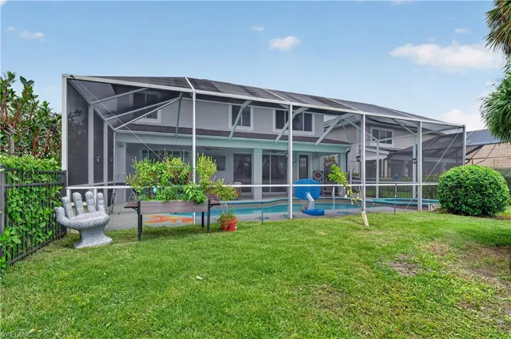 2608 Sunvale Ct, Cape Coral, Florida 33991