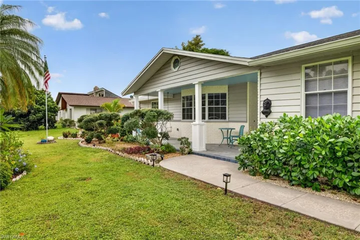 94 Gold Key Ct, North Fort Myers, Florida 33917