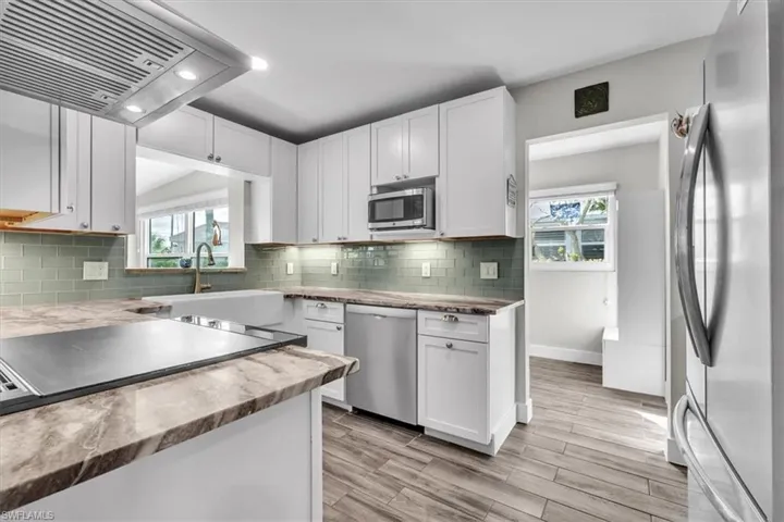 904  Inlet  CIR, Venice, FL 34285