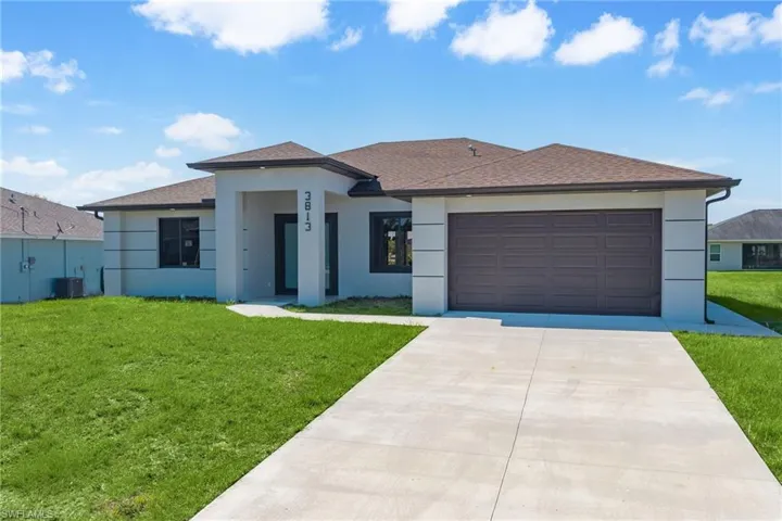 3813  1st SW ST, Lehigh Acres, FL 33976