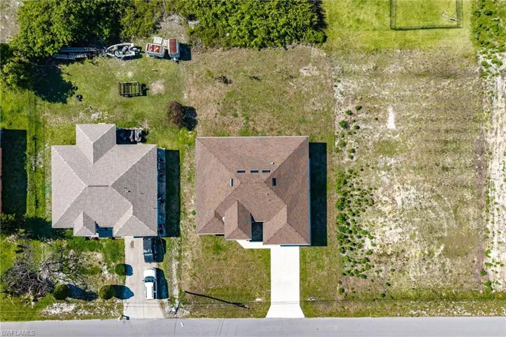 3813  1st SW ST, Lehigh Acres, FL 33976