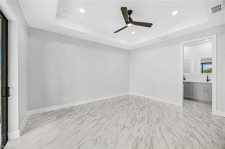 3813  1st SW ST, Lehigh Acres, FL 33976