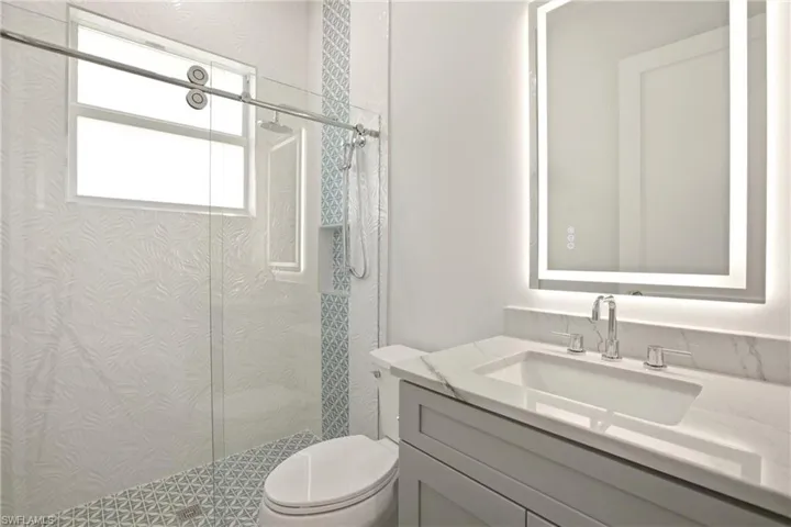 24265  Cock Robin  LN, Bonita Springs, FL 34135