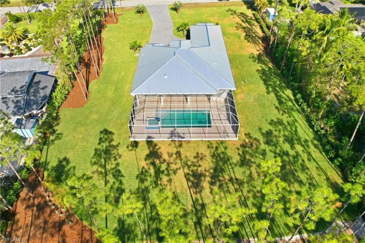 24265  Cock Robin  LN, Bonita Springs, FL 34135