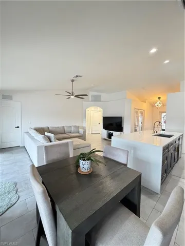 Open Floor Plan View 2