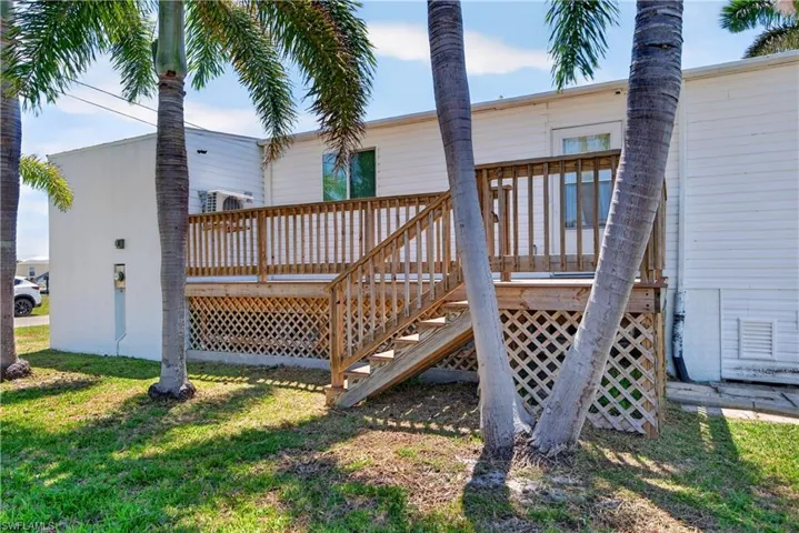 3864  Royal Palm  DR, St. James City, FL 33956