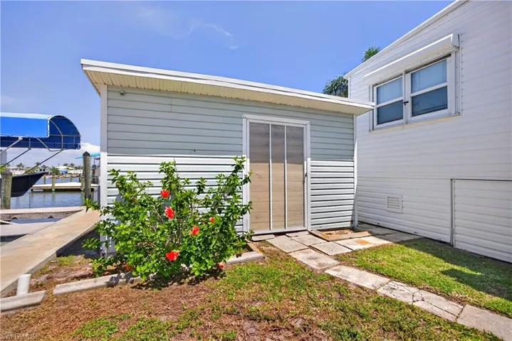 3864  Royal Palm  DR, St. James City, FL 33956