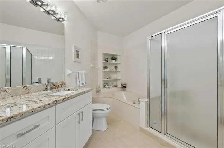 3570  Haldeman Creek  DR, Naples, FL 34112