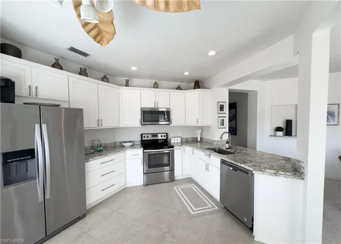 3570  Haldeman Creek  DR, Naples, FL 34112