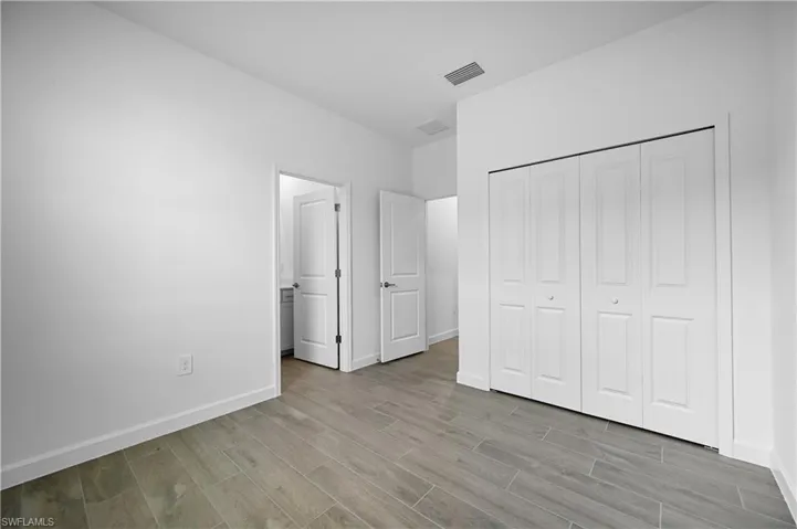 17581  Saddleback  LOOP, North Fort Myers, FL 33917