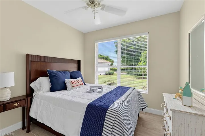 8760 Stockbridge Dr, Fort Myers, Florida 33908
