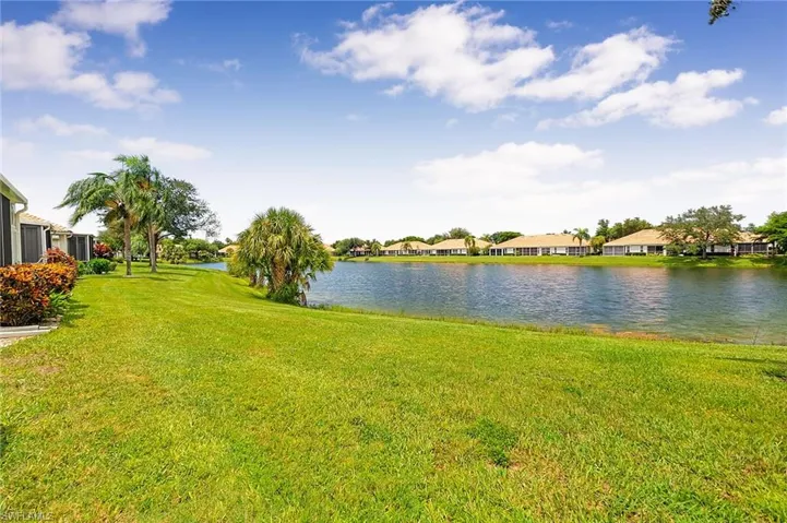 8760 Stockbridge Dr, Fort Myers, Florida 33908