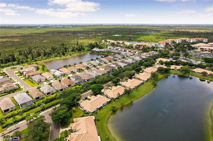 8760 Stockbridge Dr, Fort Myers, Florida 33908
