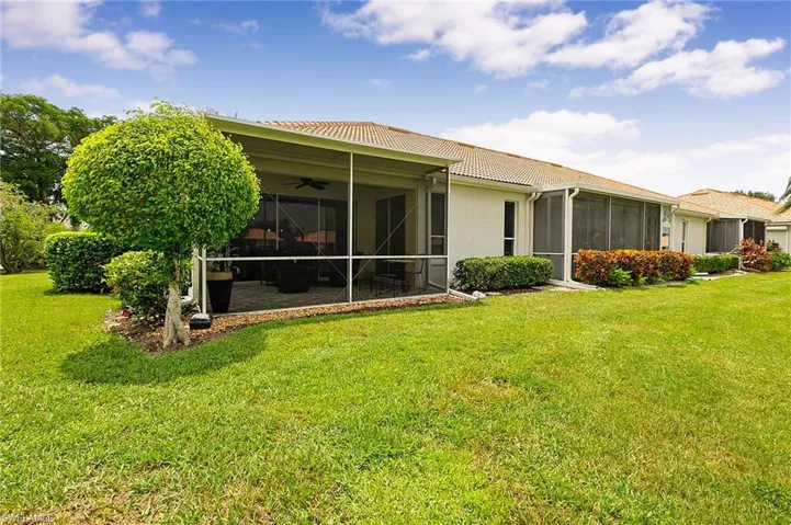 8760 Stockbridge Dr, Fort Myers, Florida 33908