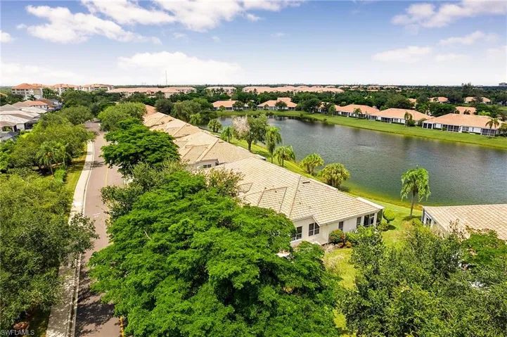 8760 Stockbridge Dr, Fort Myers, Florida 33908