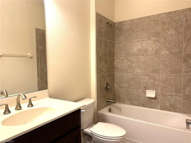 20499  Sky Meadow  LN, North Fort Myers, FL 33917