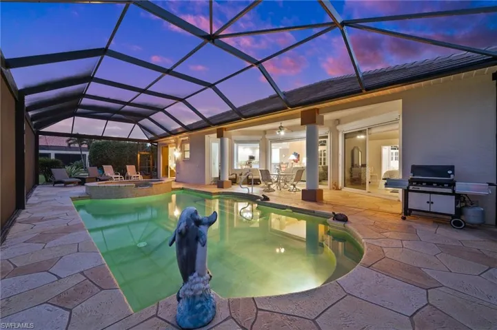 14911  Laguna  DR, Fort Myers, FL 33908