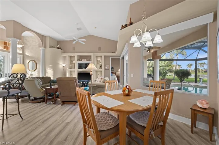 14911  Laguna  DR, Fort Myers, FL 33908