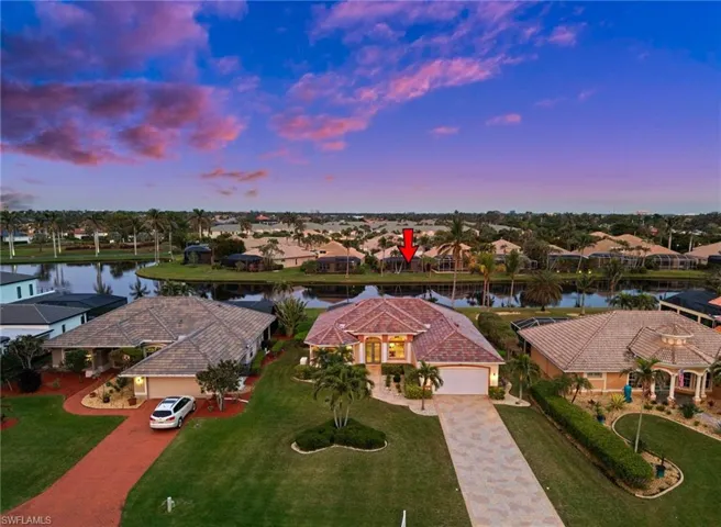 14911  Laguna  DR, Fort Myers, FL 33908