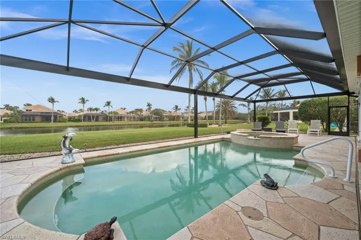 14911  Laguna  DR, Fort Myers, FL 33908