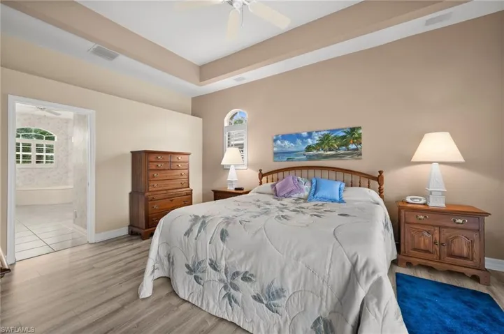 14911  Laguna  DR, Fort Myers, FL 33908
