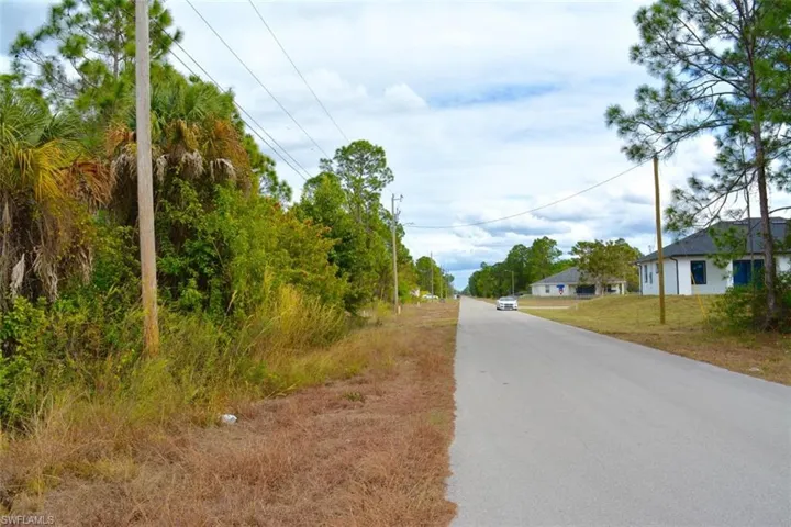 713 Colyer St E, Lehigh Acres, Florida 33974