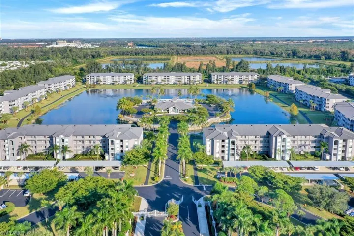 Aerial View of Heritage Pointe
