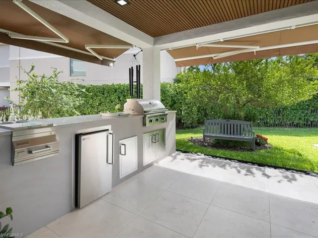 13560 Mandarin Cir, Naples, Florida 34109