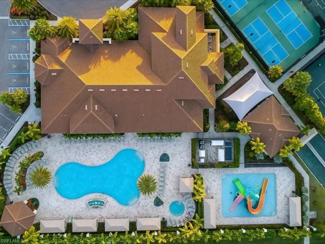 13560 Mandarin Cir, Naples, Florida 34109
