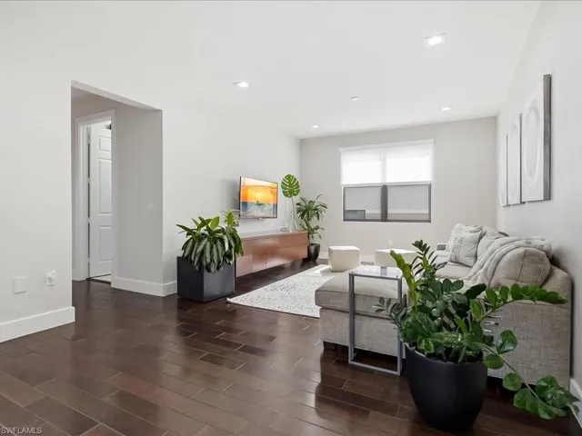 13560 Mandarin Cir, Naples, Florida 34109