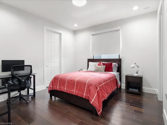 13560 Mandarin Cir, Naples, Florida 34109