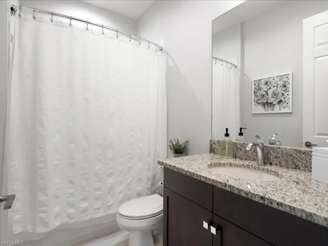 13560 Mandarin Cir, Naples, Florida 34109
