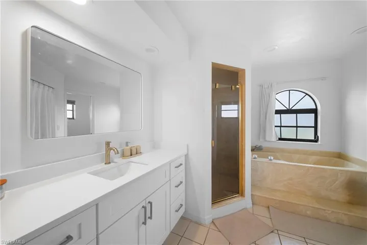 1426 Scenic St, Lehigh Acres, Florida 33936