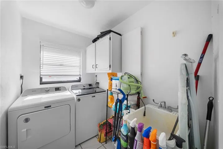 1426 Scenic St, Lehigh Acres, Florida 33936