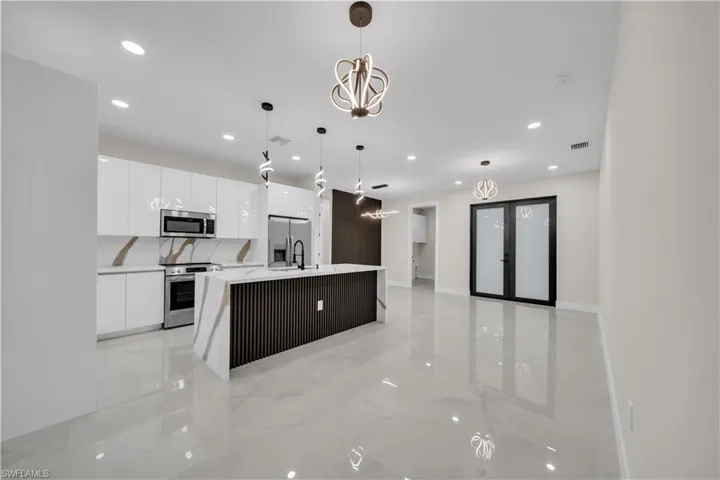734 Theodore Vail St E, Lehigh Acres, Florida 33974