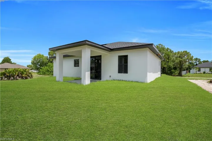 734 Theodore Vail St E, Lehigh Acres, Florida 33974
