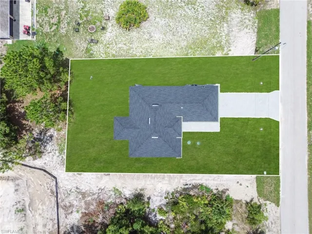 734 Theodore Vail St E, Lehigh Acres, Florida 33974