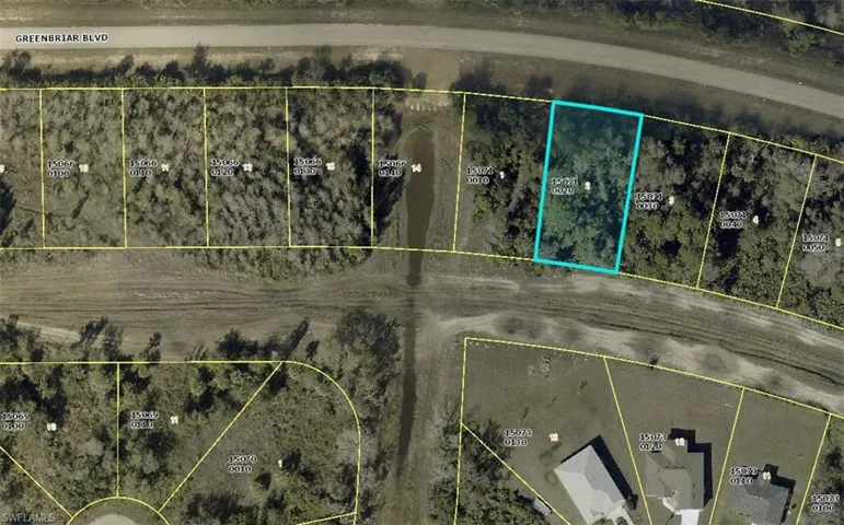 Aerial map of property and surrounding area