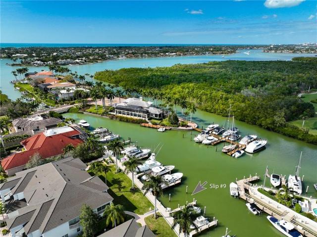 1777  Gulfstar S DR, Naples, FL 34112