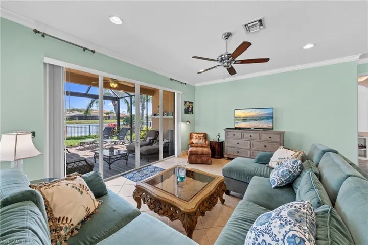 11221  Sparkleberry  DR, Fort Myers, FL 33913