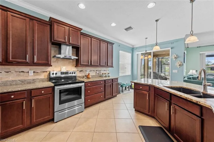 11221  Sparkleberry  DR, Fort Myers, FL 33913