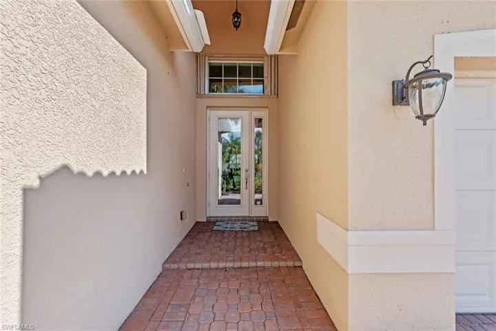 11221  Sparkleberry  DR, Fort Myers, FL 33913