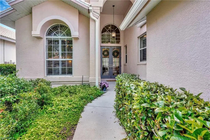 6058 Shallows WAY, NAPLES FL 34109
