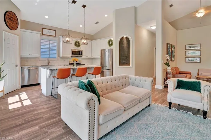 6058 Shallows WAY, NAPLES FL 34109
