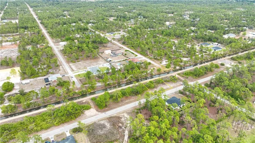 1113 E 12th St, Lehigh Acres, Florida 33972