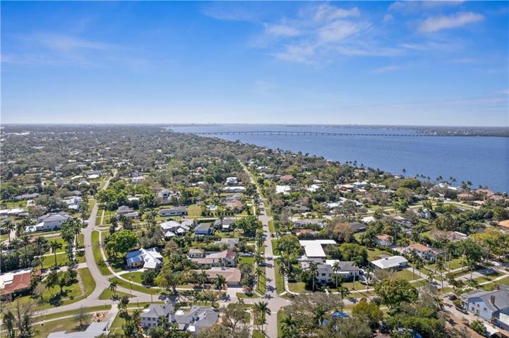 3427 Avocado DR, FORT MYERS FL 33901
