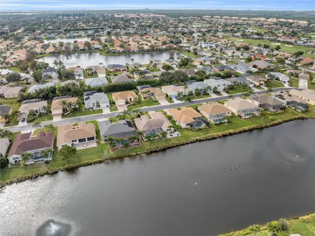 16675  Wellington Lakes  CIR, Fort Myers, FL 33908