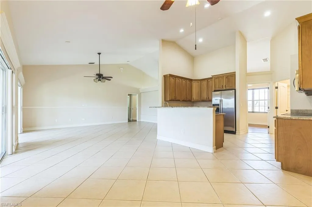 3828 Sw 3rd Ave, Cape Coral, Florida 33914