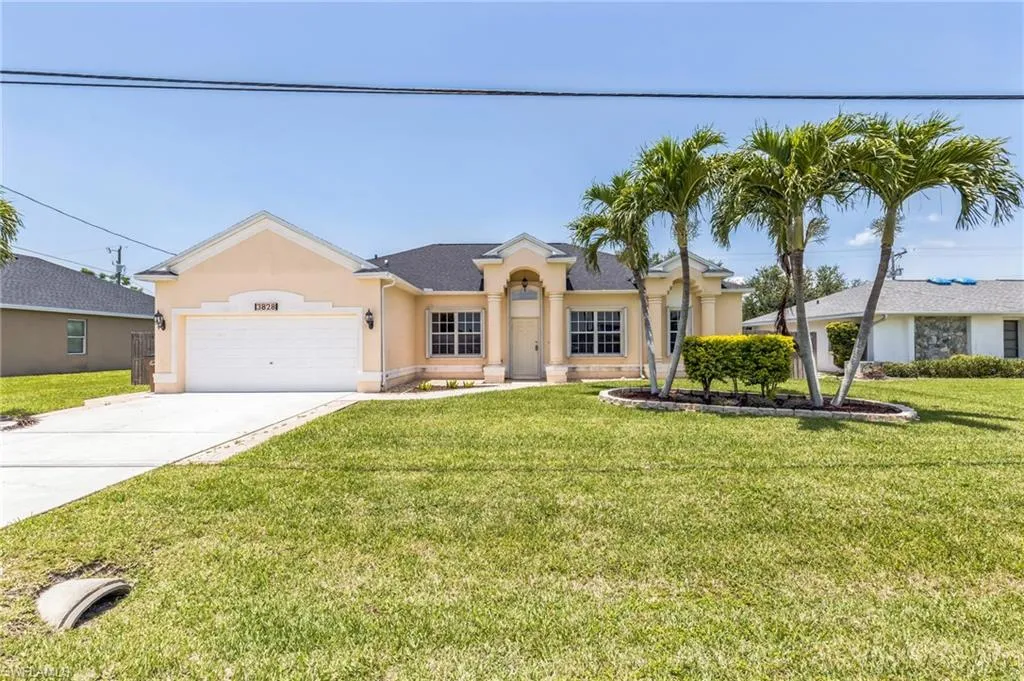 3828 Sw 3rd Ave, Cape Coral, Florida 33914